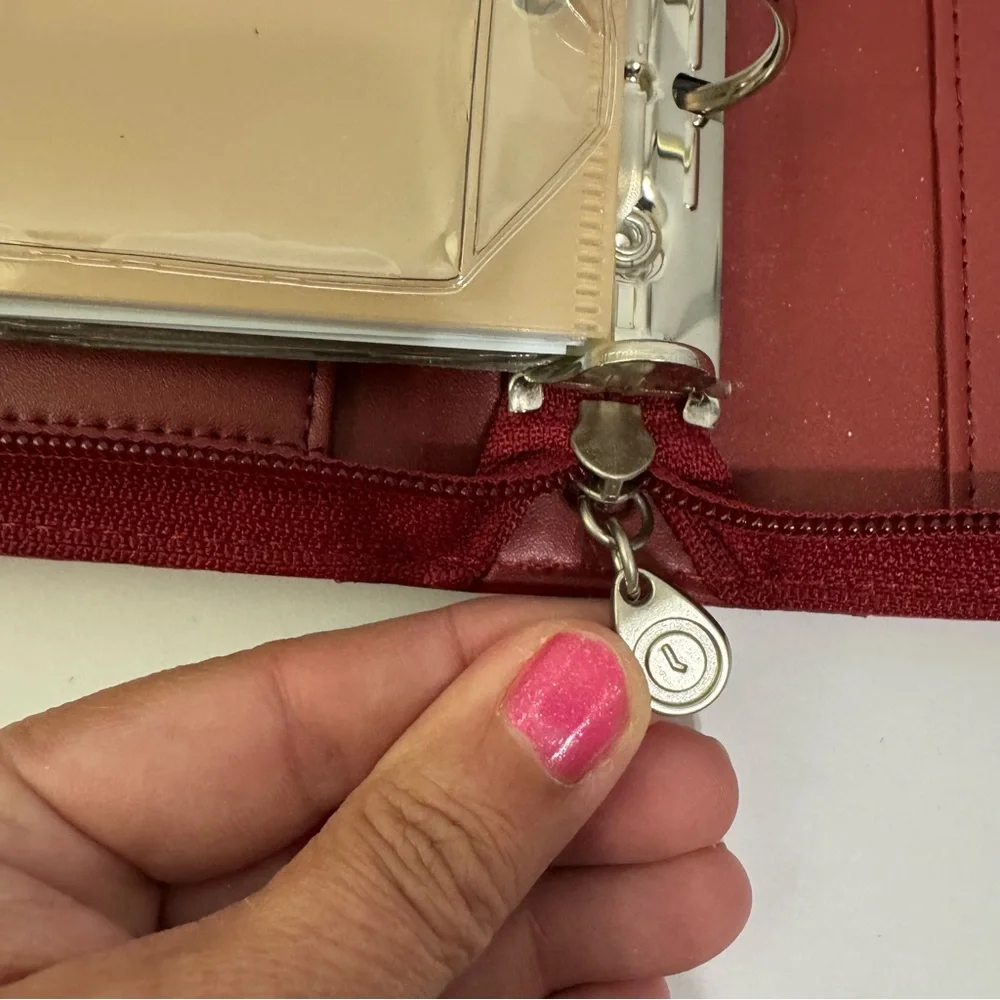 Franklin Covey Red 365 Binder with Textured Accent faux leather